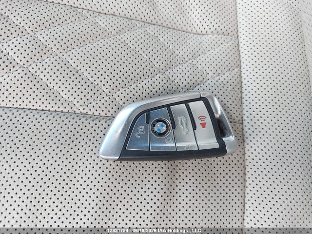 BMW 750 Xi 2016 WBA7F2C5XGG417737 Image 11
