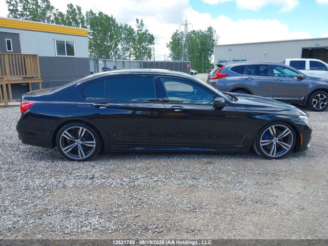 BMW 750 Xi 2016 WBA7F2C5XGG417737 Image 13