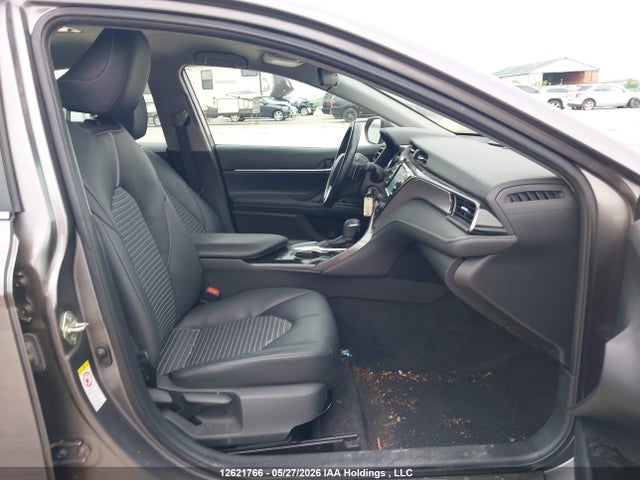 12621766 :رقم المزاد ، 4T1B11HK1KU216366 vin ، 2019 Toyota Camry L/le/xle/se/xse مزاد بيع