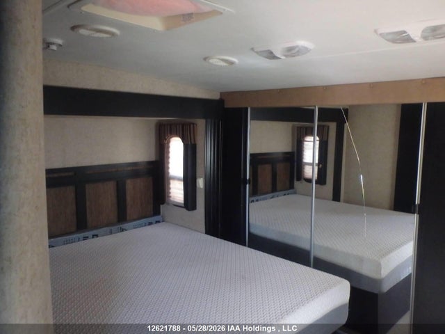 Продажа на аукционе авто 2012 Heartland Recreational 427 5th Wheel, vin: 5SFCG4236CE242576, номер лота: 12621788