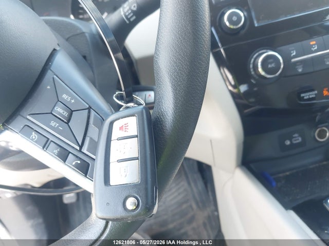 12621806 :رقم المزاد ، JN1BJ1AWXNW471739 vin ، 2022 Nissan Qashqai S مزاد بيع