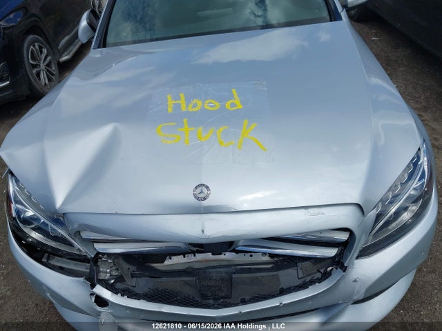 2015 Mercedes-benz C 300 4matic მანქანა იყიდება აუქციონზე, vin: 55SWF4KB1FU010530, აუქციონის ნომერი: 12621810