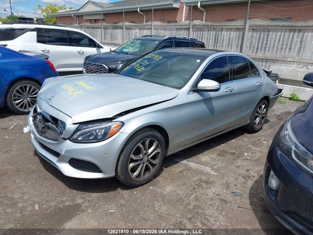 2015 Mercedes-benz C 300 4matic მანქანა იყიდება აუქციონზე, vin: 55SWF4KB1FU010530, აუქციონის ნომერი: 12621810