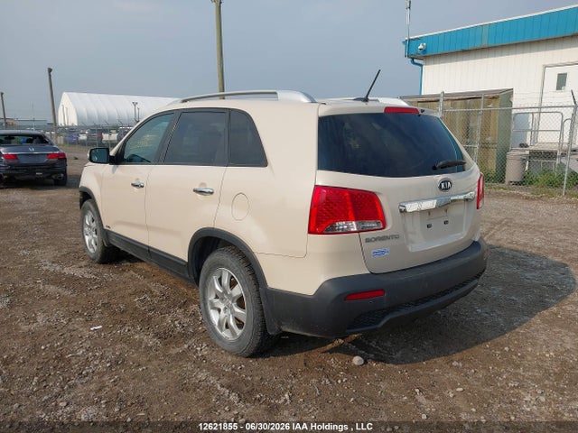 12621855 :رقم المزاد ، 5XYKTCA14BG043911 vin ، 2011 Kia Sorento Lx مزاد بيع