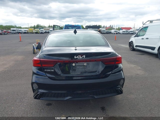 12621859 :رقم المزاد ، 3KPF34AD6NE507767 vin ، 2022 Kia Forte Gt Line مزاد بيع
