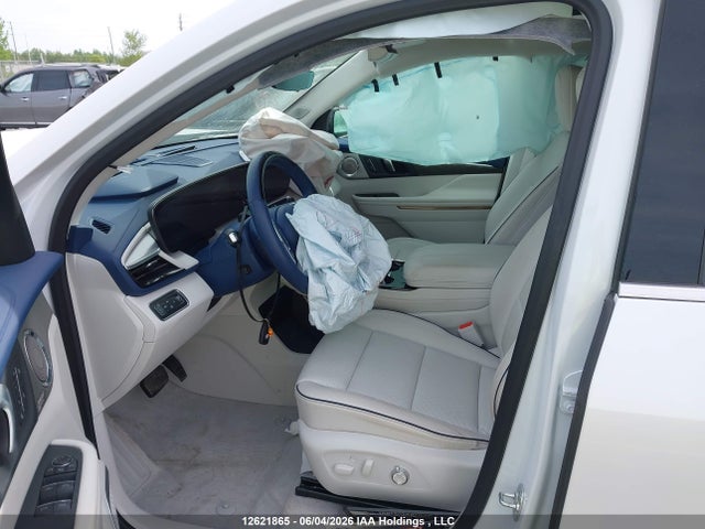 Buick Enclave 2025 5GAEVCRS4SJ152701 Image 5