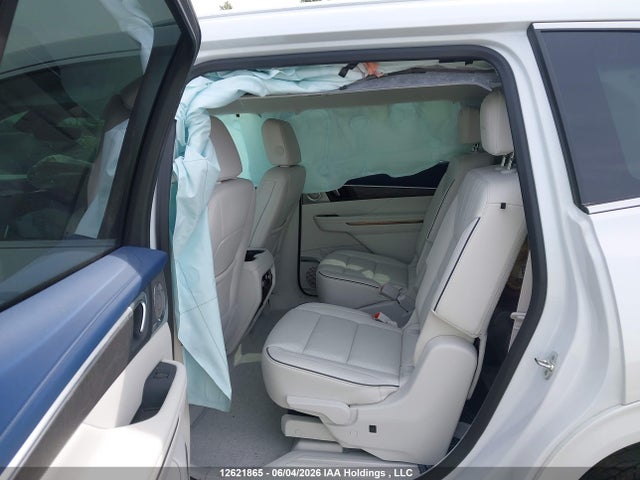 Buick Enclave 2025 5GAEVCRS4SJ152701 Image 8