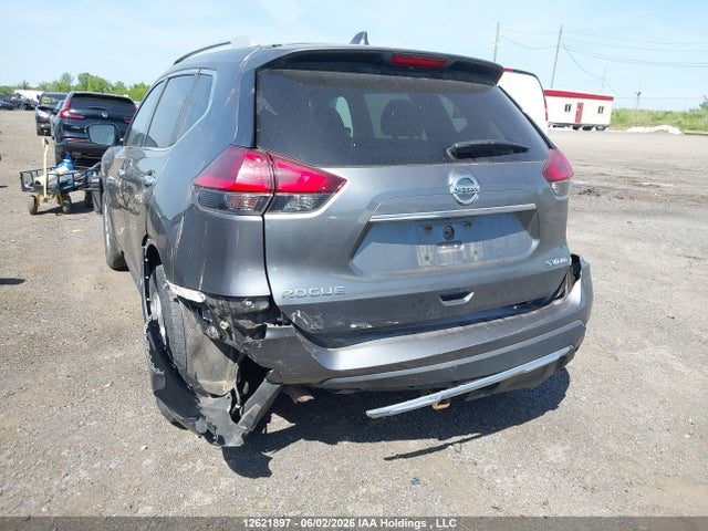 Продаж на аукціоні авто 2017 Nissan Rogue S/sl Platinum/sv, vin: 5N1AT2MVXHC819679, номер лоту: 12621897