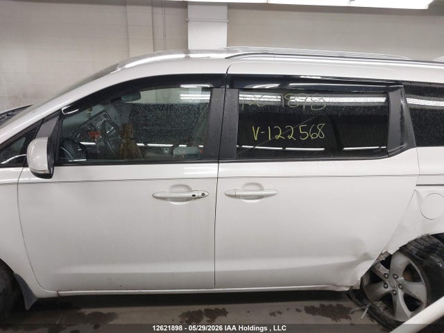 KNDMB5C15G6122678 KIA Sedona