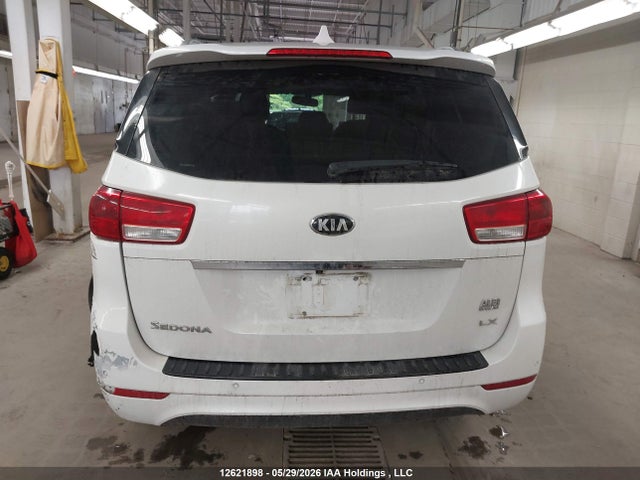 KNDMB5C15G6122678 KIA Sedona