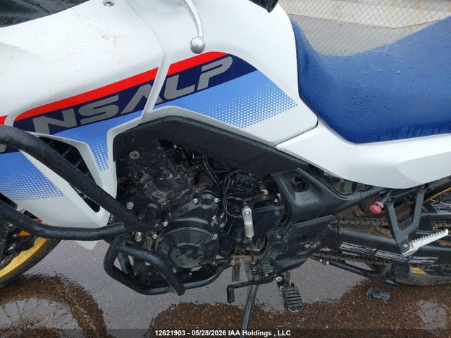 2025 Honda Xl750 მანქანა იყიდება აუქციონზე, vin: JH2RD1727SK000200, აუქციონის ნომერი: 12621903