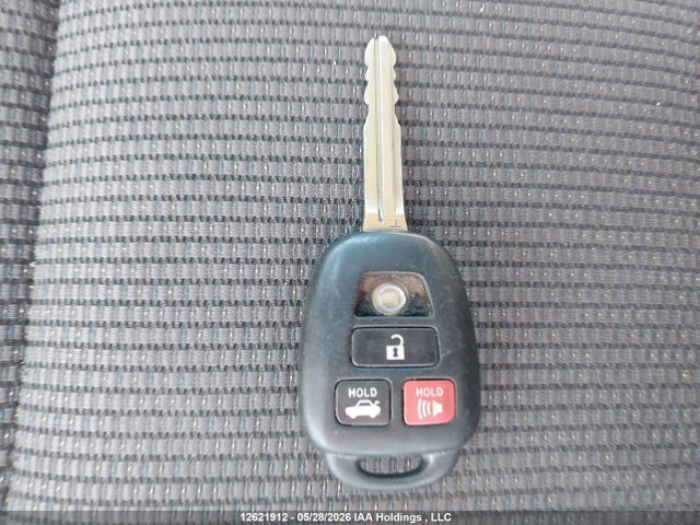 2T1BURHE2EC117013 Toyota Corolla