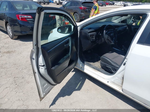 2T1BURHE2EC117013 Toyota Corolla