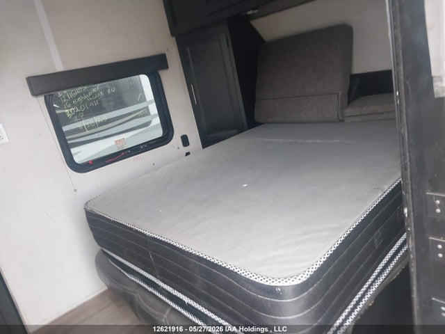 12621916 :رقم المزاد ، 5ZT2CKEC6NY026124 vin ، 2022 Cherokee Trailer مزاد بيع
