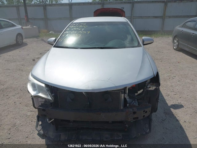 2014 Toyota Camry Le მანქანა იყიდება აუქციონზე, vin: 4T1BF1FK5EU857559, აუქციონის ნომერი: 12621922