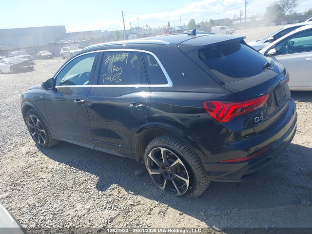12621923 :رقم المزاد ، WA1EECF34R1105555 vin ، 2024 Audi Q3 مزاد بيع
