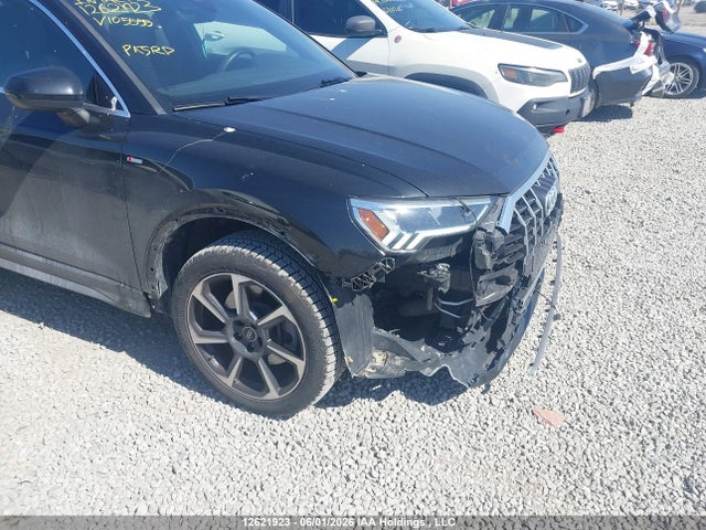 12621923 :رقم المزاد ، WA1EECF34R1105555 vin ، 2024 Audi Q3 مزاد بيع