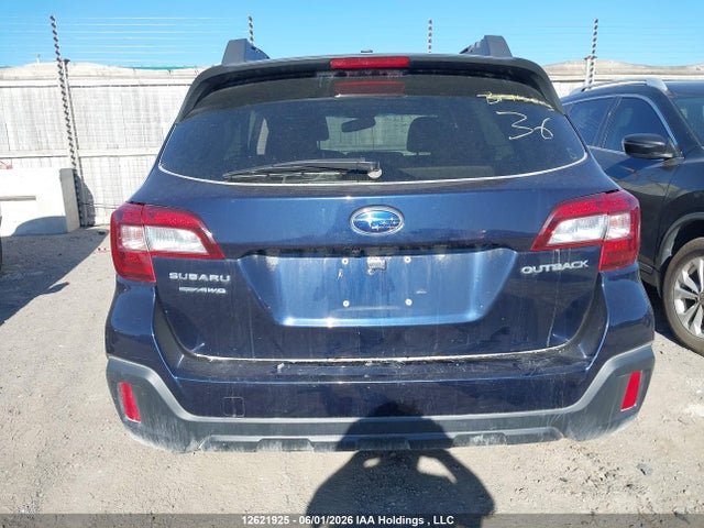 Продажа на аукционе авто 2018 Subaru Outback 2.5i Premium, vin: 4S4BSDDC9J3370857, номер лота: 12621925