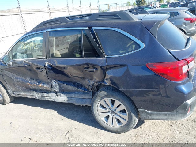 Продажа на аукционе авто 2018 Subaru Outback 2.5i Premium, vin: 4S4BSDDC9J3370857, номер лота: 12621925