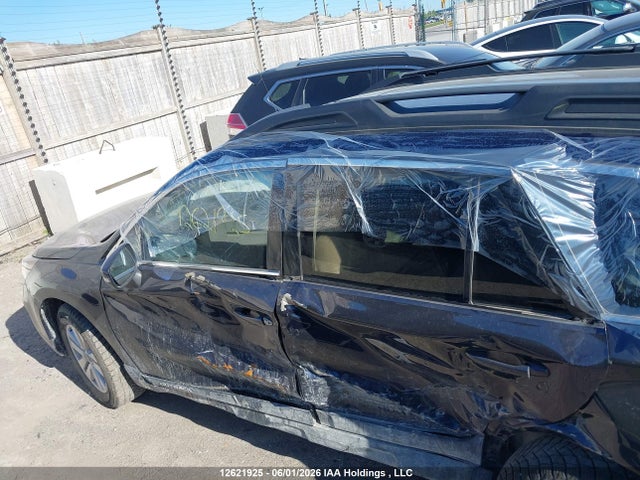 Продажа на аукционе авто 2018 Subaru Outback 2.5i Premium, vin: 4S4BSDDC9J3370857, номер лота: 12621925