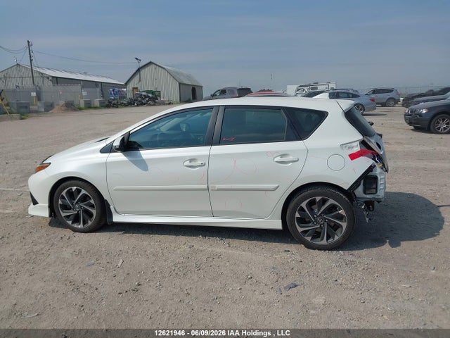 12621946 :رقم المزاد ، JTNKARJE9JJ569618 vin ، 2018 Toyota Corolla Im مزاد بيع
