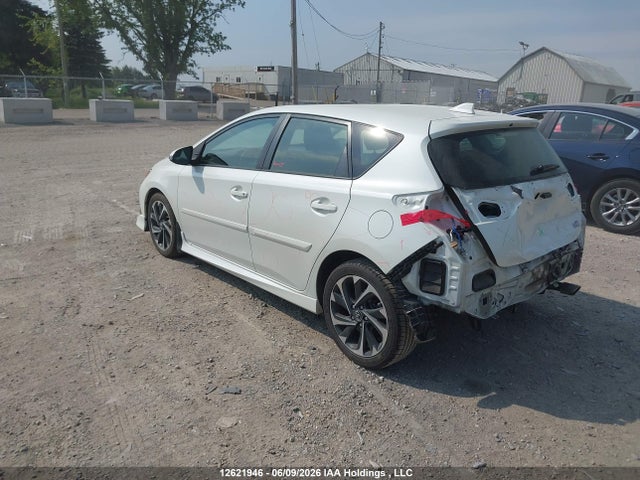 12621946 :رقم المزاد ، JTNKARJE9JJ569618 vin ، 2018 Toyota Corolla Im مزاد بيع