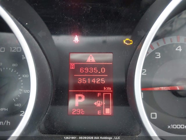 2008 Mitsubishi Outlander Ls მანქანა იყიდება აუქციონზე, vin: JA4MT31X68Z602439, აუქციონის ნომერი: 12621951