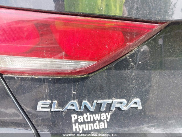 Продаж на аукціоні авто 2017 Hyundai Elantra Se/value/limited, vin: KMHD84LF4HU303638, номер лоту: 12621952