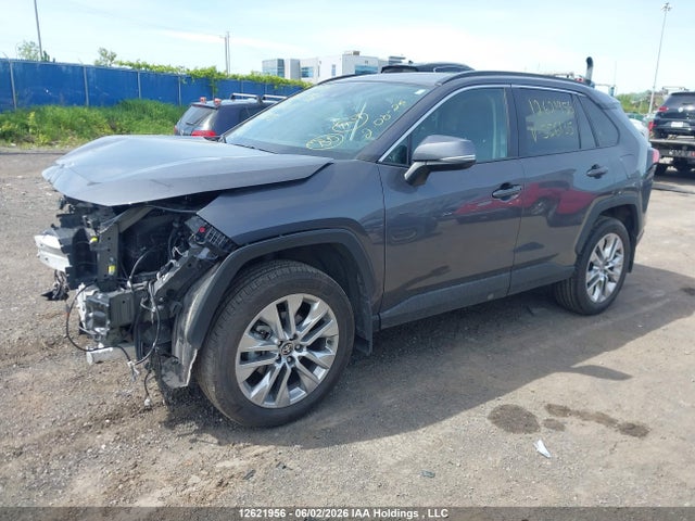 2025 Toyota Rav4 Xle მანქანა იყიდება აუქციონზე, vin: 2T3R1RFV1SC556135, აუქციონის ნომერი: 12621956