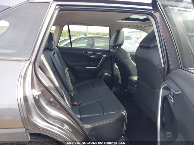 2025 Toyota Rav4 Xle მანქანა იყიდება აუქციონზე, vin: 2T3R1RFV1SC556135, აუქციონის ნომერი: 12621956
