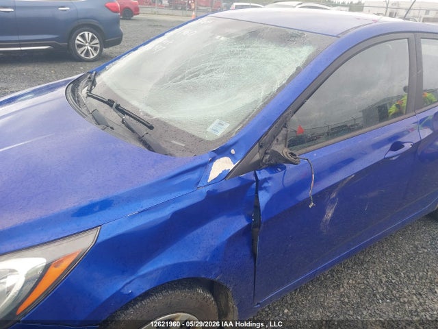 12621960 :رقم المزاد ، KMHCT5AE3DU086927 vin ، 2013 Hyundai Accent Gl مزاد بيع