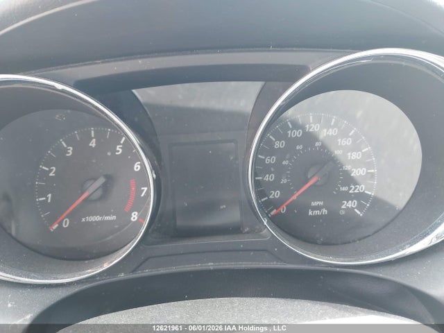 JA4AJ3AU8GZ607655 Mitsubishi RVR SE