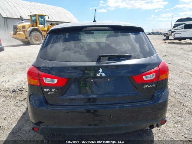 JA4AJ3AU8GZ607655 Mitsubishi RVR SE