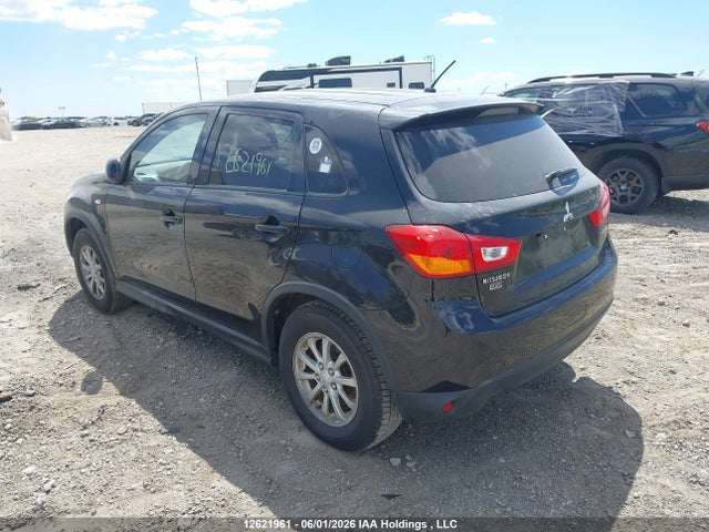 JA4AJ3AU8GZ607655 Mitsubishi RVR SE