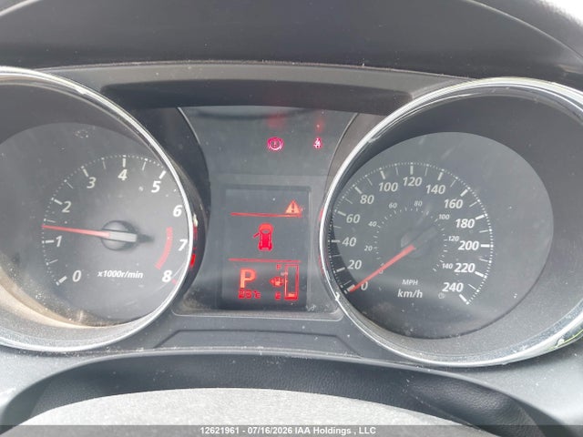 JA4AJ3AU8GZ607655 Mitsubishi RVR SE