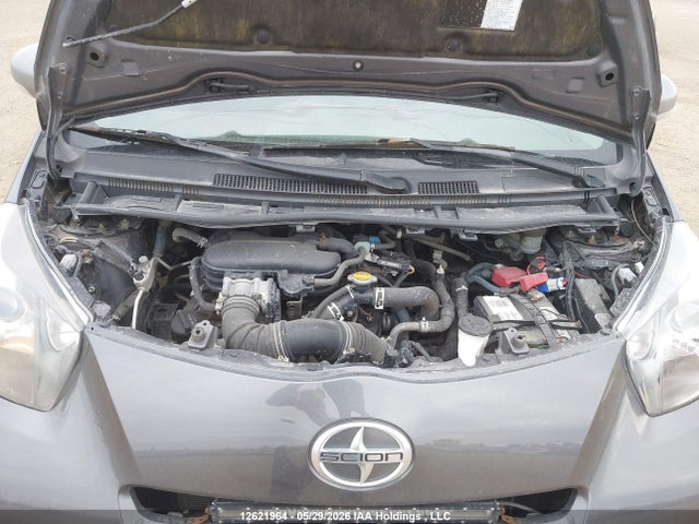 Scion IQ 2014 JTNJJXB00EJ026635 Image 10