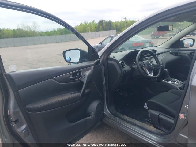 JN1BJ1CR1KW329301 Nissan QASHQAI