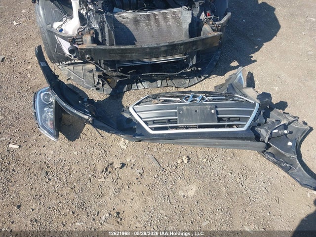Aukcja sprzedaży 2017 Hyundai Elantra Gl, vin: KMHD84LF5HU154981, numer aukcji: 12621968