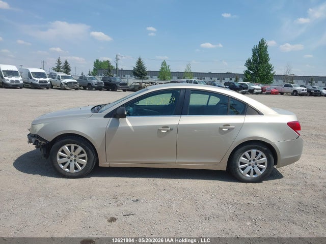 12621984 :رقم المزاد ، 1G1PA5SH4B7258083 vin ، 2011 Chevrolet Cruze Ls مزاد بيع