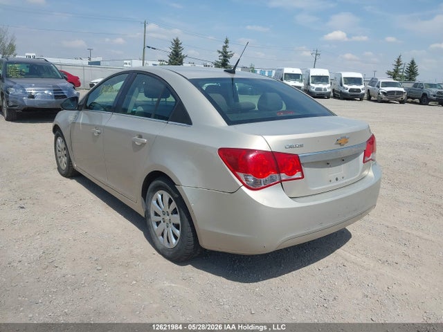 12621984 :رقم المزاد ، 1G1PA5SH4B7258083 vin ، 2011 Chevrolet Cruze Ls مزاد بيع