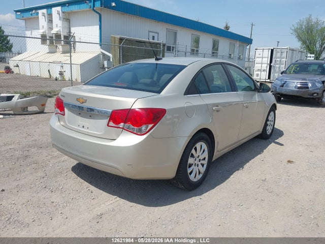 12621984 :رقم المزاد ، 1G1PA5SH4B7258083 vin ، 2011 Chevrolet Cruze Ls مزاد بيع