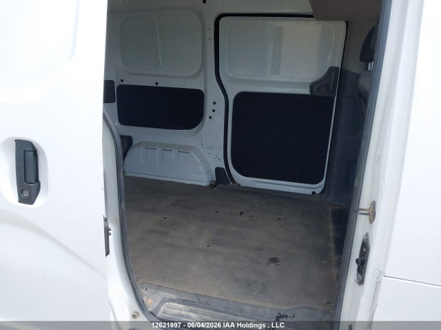 2018 Nissan Nv200 S/sv მანქანა იყიდება აუქციონზე, vin: 3N6CM0KN0JK692875, აუქციონის ნომერი: 12621997