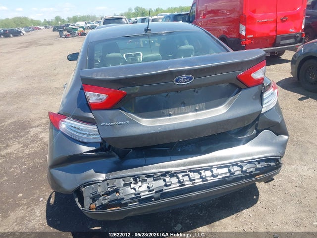 Продажа на аукционе авто 2015 Ford Fusion S, vin: 3FA6P0G73FR187225, номер лота: 12622012