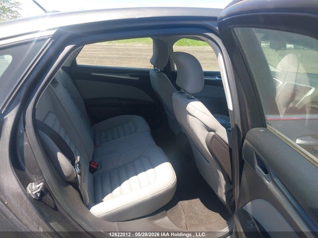 Продажа на аукционе авто 2015 Ford Fusion S, vin: 3FA6P0G73FR187225, номер лота: 12622012