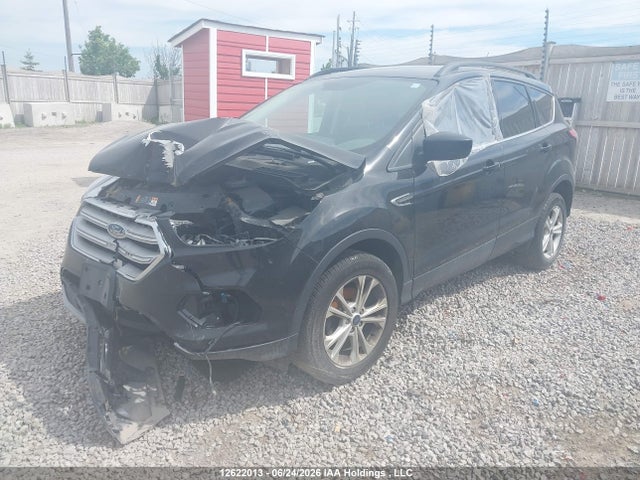 12622013 :رقم المزاد ، 1FMCU0GD1JUC91446 vin ، 2018 Ford Escape Se مزاد بيع