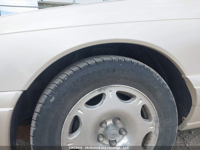 12622018 :رقم المزاد ، 1LNHM97V4XY640104 vin ، 1999 Lincoln Continental مزاد بيع