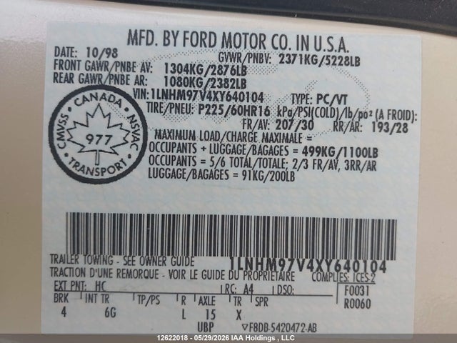 12622018 :رقم المزاد ، 1LNHM97V4XY640104 vin ، 1999 Lincoln Continental مزاد بيع