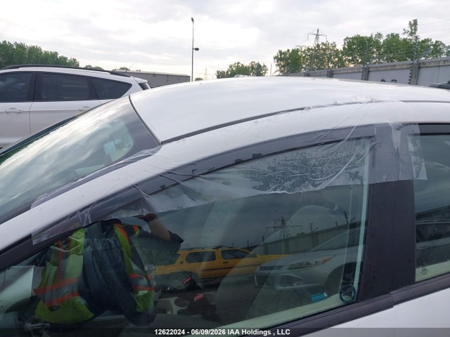 12622024 :رقم المزاد ، 3FADP4EJ8BM155486 vin ، 2011 Ford Fiesta Se مزاد بيع