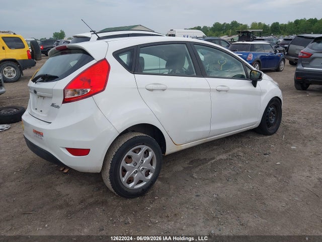 12622024 :رقم المزاد ، 3FADP4EJ8BM155486 vin ، 2011 Ford Fiesta Se مزاد بيع