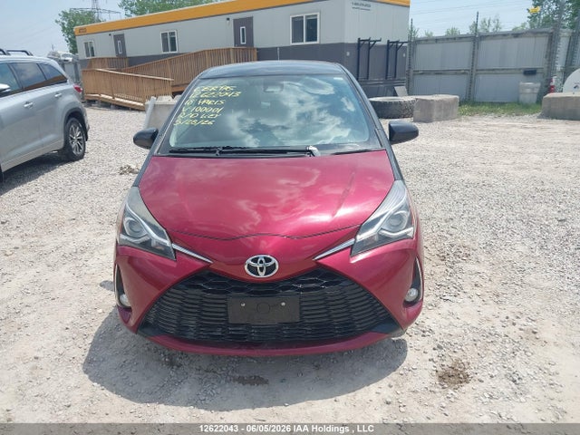 12622043 :رقم المزاد ، VNKKTUD39JA100001 vin ، 2018 Toyota Yaris L/le/se مزاد بيع